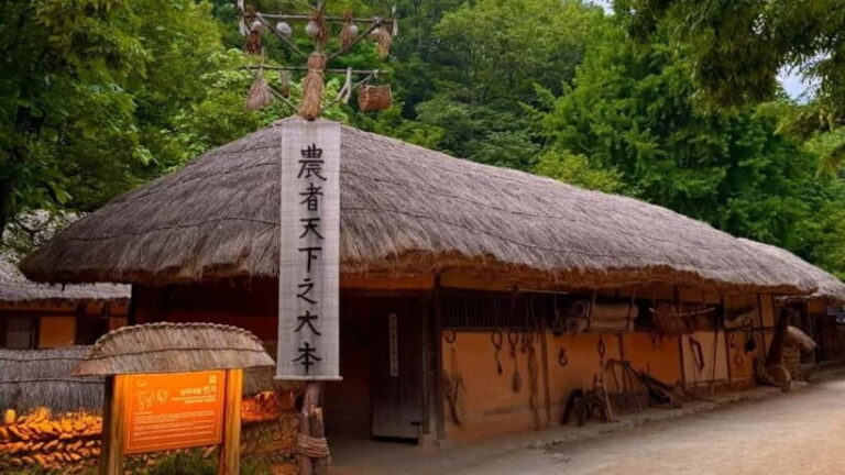 Amazing Gyeonggi: Tour with Driver and Premium Van - FAQ