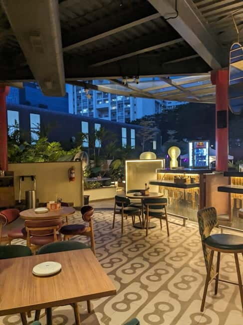 Bangalore:The Original bengaluru pub crawl - Practical Details