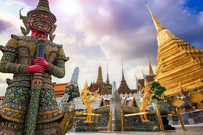Bangkok's Grand Palace Complex and Wat Phra Kaew Tour - The Itinerary Breakdown: What to Expect