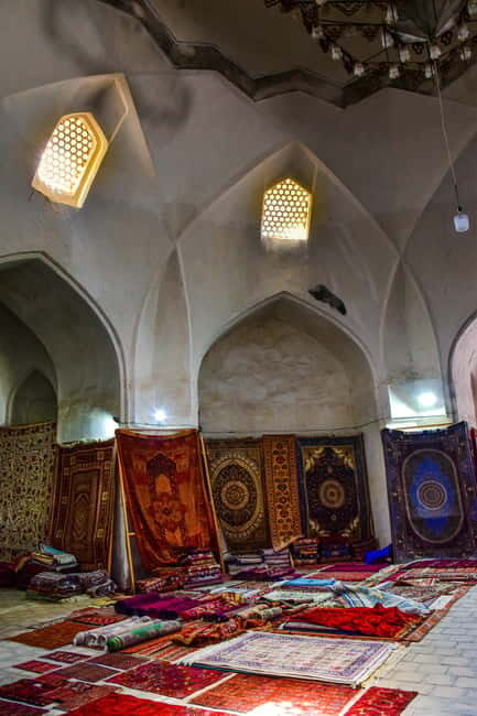 Bukhara: A Journey Through the Ages. - The Practical Side: Logistics, Cost, and Comfort