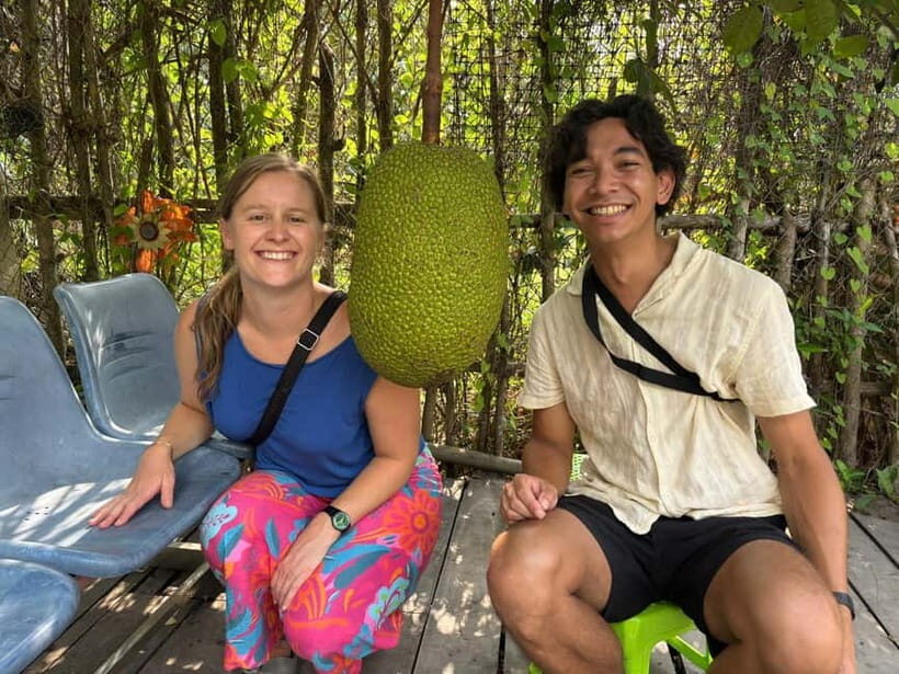 Can Tho: Floating Market, Cacao & Canals with French Guide - Why Choose This Tour?