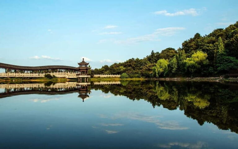 Changsha: Private Tour with Xiangjiang River Cruise - Practical Aspects of the Tour
