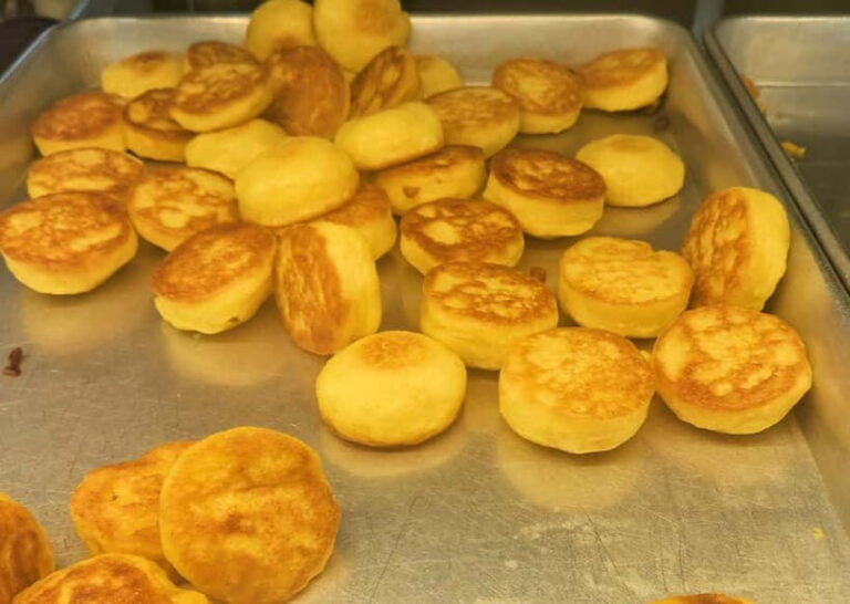 Chengdu Food Tour on Yulin Road a Tasty Half Day Food Walk - Why This Tour Works