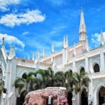 Chennai: Temples, Churches & Forts Heritage Sites Tour - Transportation and Group Dynamics