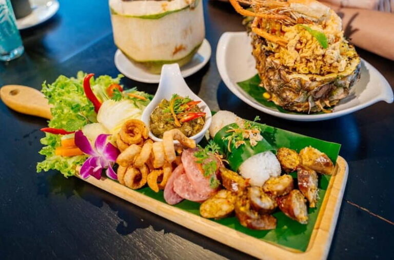 Chiang Mai: 4K Cafe by Cross Vibe Decem F&B Packages - Detailed Breakdown: What the Experience Looks Like