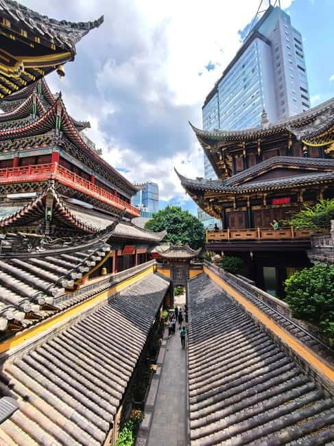 Chongqing: Trendy Spots, Cableway & Ferry Private Tour - Practical Notes and Value Analysis