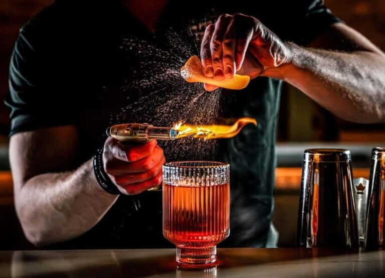 Colombo Guided Pub-Hopping Tour: Walk, Drink & Repeat - Itinerary Breakdown: What Makes Each Stop Special