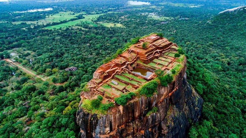 Colombo: Sigiriya, Dambulla & Minneriya 2-Day Tour - Transportation and Group Dynamics