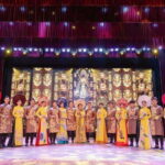 Da Nang: Traditional Vietnamese Ao Dai Elegance Show - The Performances: A Closer Look