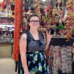 Day Customized Delhi Shopping Tour with Female Consultant - Transport, Price, and Guide Quality