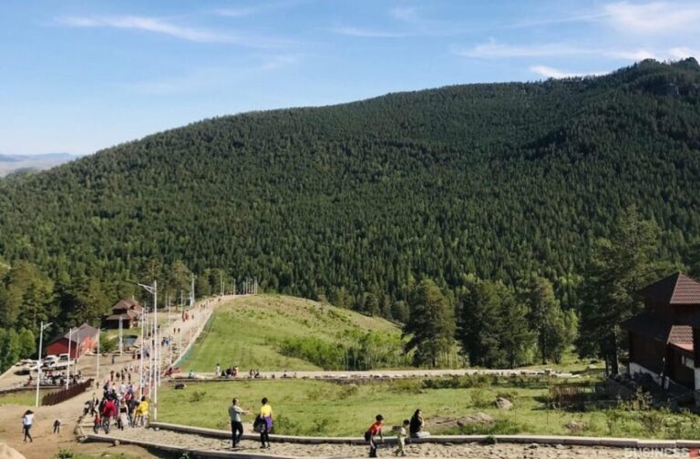 Day tour to Aglag creation monastery - What’s Included and What’s Not