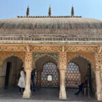 Day Trip to Jaipur from Delhi via Expressway - Arrival in Jaipur and the Role of Your Guide