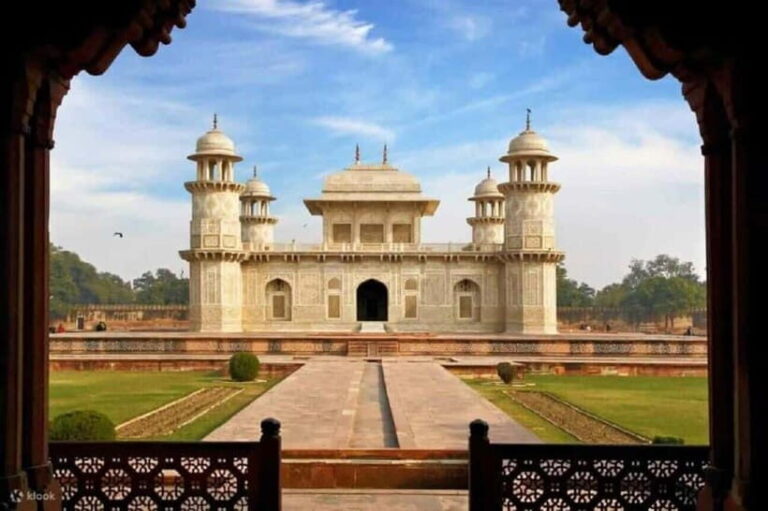 Delhi: All Inclusive Taj Mahal, Agra Fort &Baby Taj Day Tour - FAQs