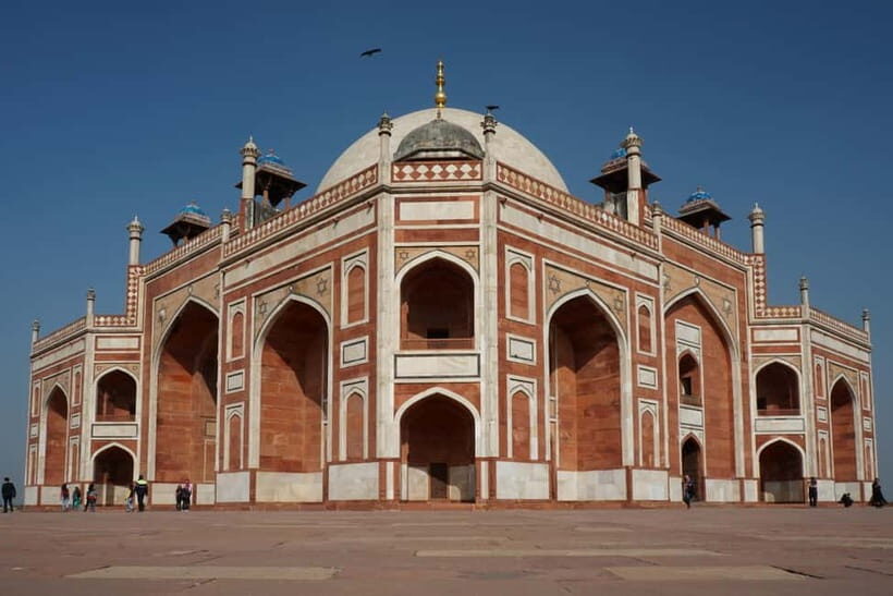 Delhi: Old and New Delhi Guided Full & Half Day City Tour - Exploring New Delhi: The Modern Face