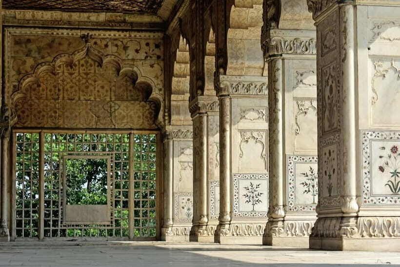 Delhi: Private Old and New Delhi Day Tour - Who Should Consider This Tour?