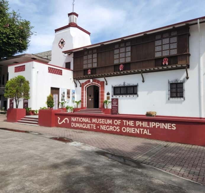 Dumaguete: Twin Lakes, Silliman University, & City Tour - The Sum Up