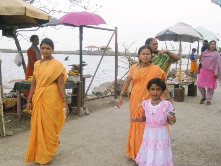 Elephanta Cave Tour with Bollywood Tour - What We Think About the Price and Value