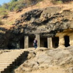 Elephanta caves tour in Mumbai - Group & Private Options - Arriving at Elephanta Island
