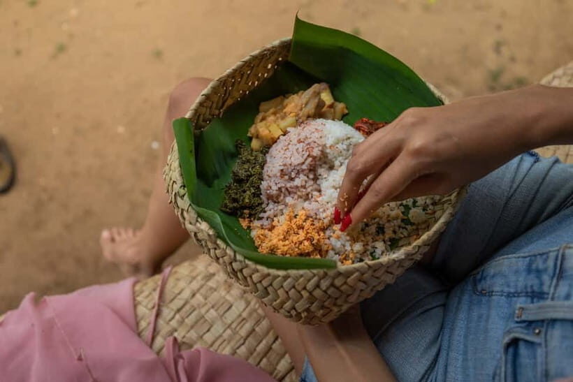 Ella: Village Experience with Breakfast and Jeep Ride - Welcome to a Sri Lankan Village: A Step Back in Time