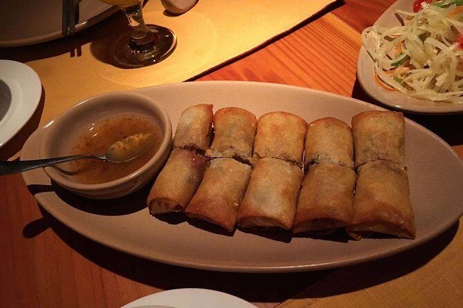 Evening Thai Dinner and Huangpu River Cruise in Shanghai - Analyzing the Value