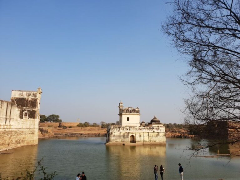 Explore Chittorgarh Fort With Udaipur Drop from Pushkar - What to Expect: A Full Breakdown of the Day