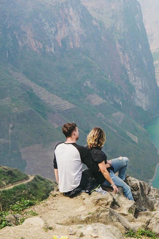 Explore the majestic Ha Giang with direct bus from Ha Noi - The Route and What to Expect