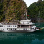 Fom Ninh Binh: 2-Day Bai Tu Long Bay Cruise with Meal, Guide - A Close Look at the Bai Tu Long Bay Cruise Experience