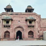 From Agra : Fatehpur Sikri Sightseeing by Private Car - The Experience: What to Expect on Your Fatehpur Sikri Tour