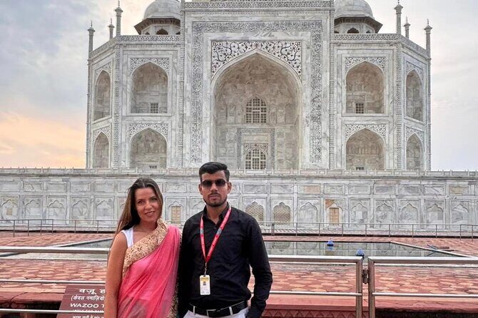 From Agra: Skip-the-Line Taj Mahal & Agra Fort Private Day Tour - A Closer Look at the Tour Experience