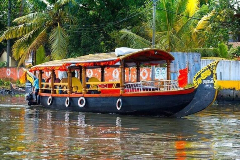 From Cochin Port: Backwater Cruise and Chinese Nets - The Charm of Alleppey — Venice of the East
