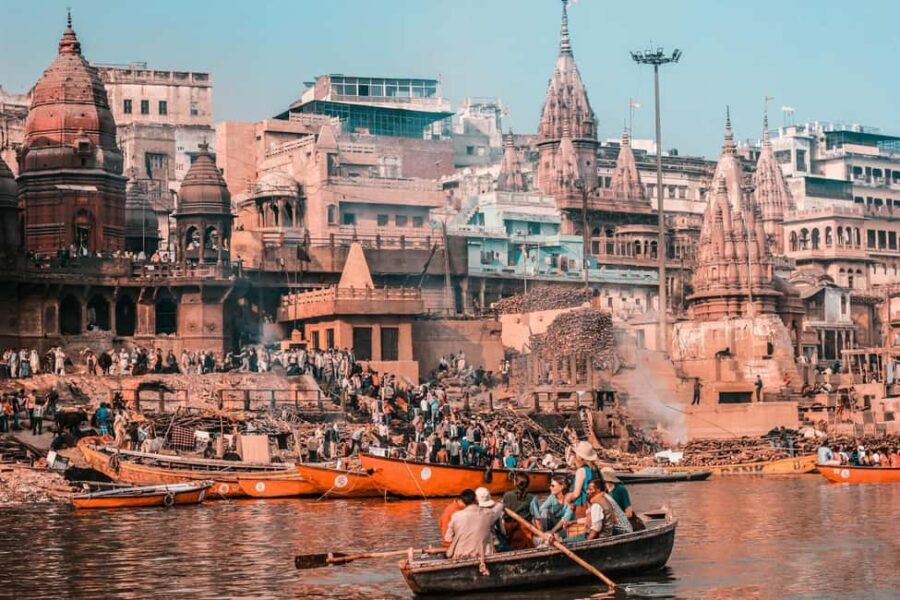 From Delhi: 2-Day Varanasi Tour with Hotel Stay & Breakfast - Day One: Exploring Varanasi’s Spiritual Heart