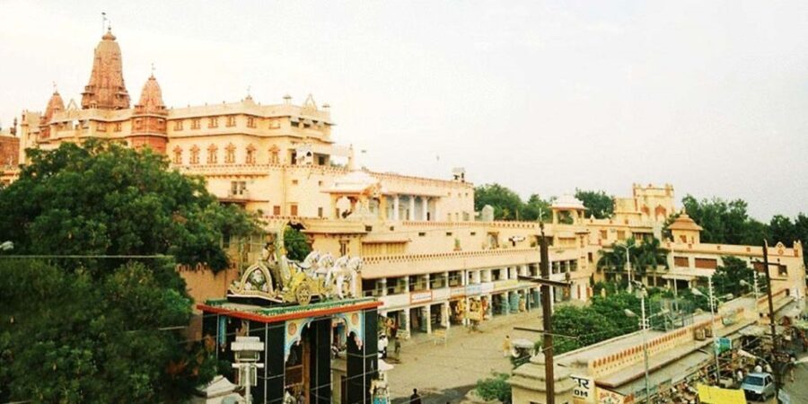From Delhi: Private 1-Day Mathura Vrindavan Tour - Visiting Krishna Janam Bhoomi: The Birthplace of Lord Krishna