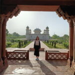 From Delhi: Private Layover Taj Mahal Day Tour By Car - Transportation and Guide Quality