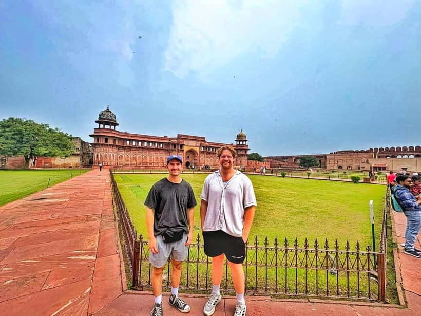 From Delhi: Skip-the-Line Taj Mahal, Agra Fort & Baby Taj - Exploring Agra Fort and Its Mughal Tales