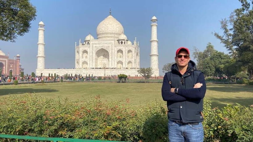 From Delhi: Taj Mahal Private Tour by Car with Entrance Fees - What Makes This Tour Stand Out?