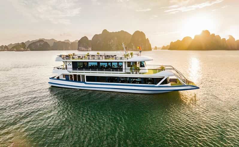 From Hanoi: Explore Ha Long Bay In Full Day - An In-Depth Look at the Ha Long Bay Full-Day Tour