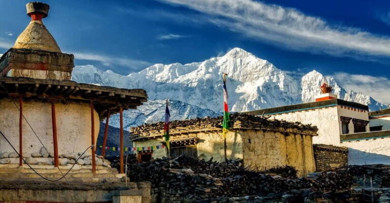 From Kathmandu: Annapurna Circuit Trek with Accommodation - What makes this Annapurna Circuit trek special?