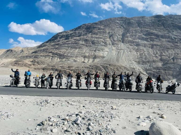 From Manali: 10-Day Motorbike Tour to Leh and Srinagar - What’s Included & What’s Not