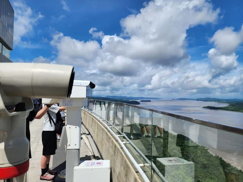From Seoul: Closest Observatory to DMZ (Starbucks Tour) - What Makes This Tour Stand Out