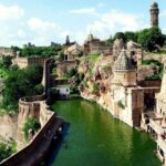 From Udaipur: Private Day Trip to Chittorgarh Fort - Exploring Chittorgarh Fort at Your Own Pace