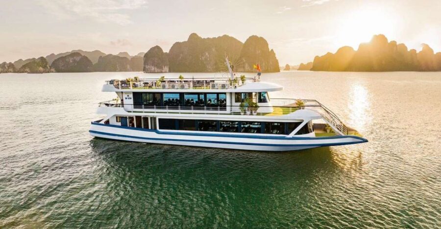 Halong 5 star Luxury Day Cruise, Caves, Kayak & Buffet Lunch - The Experience: What We Love & What to Consider