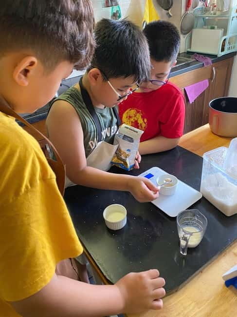 Hanoi: Baking Class with Local Baker and Tea - What You Can Expect During the Class