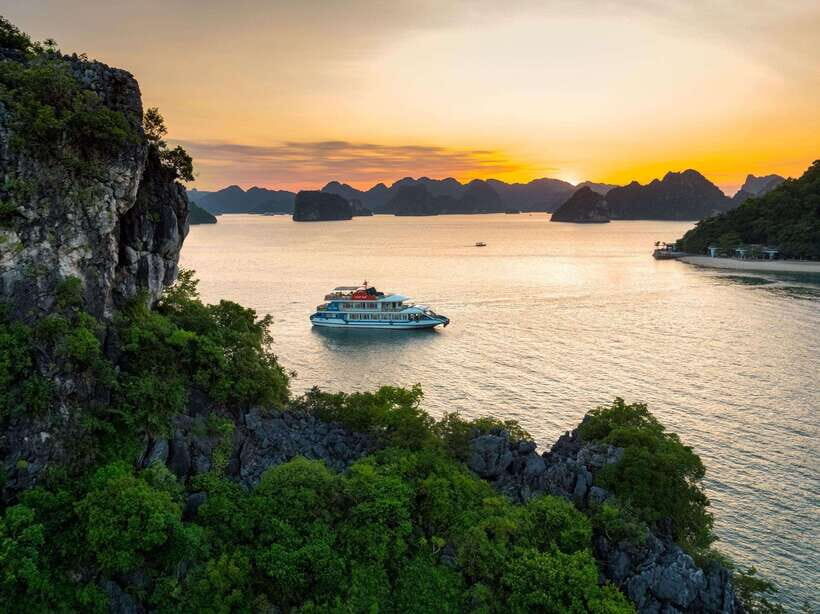Hanoi: Halong Bay Luxury Cruise with Buffet Lunch - Why This Tour Works Well