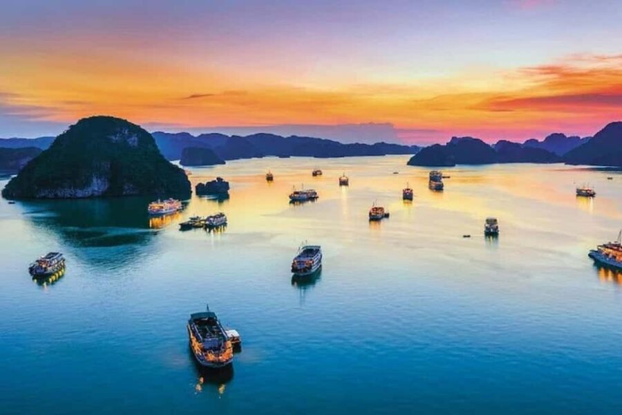Hanoi: Sapa, Fansipan, and Halong Bay 5-Day Tour - Transportation & Group Size