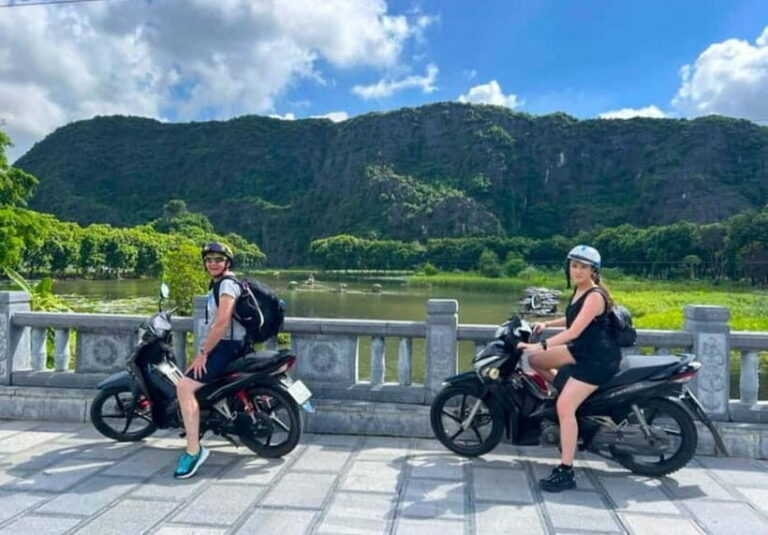 Hanoi: Scenic 1-Day Motorbike to Ninh Binhs Hidden Gems - Transport and Group Size