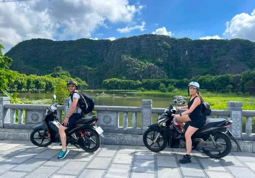 Hanoi: Scenic 1-Day Motorbike to Ninh Binhs Hidden Gems - Transport and Group Size
