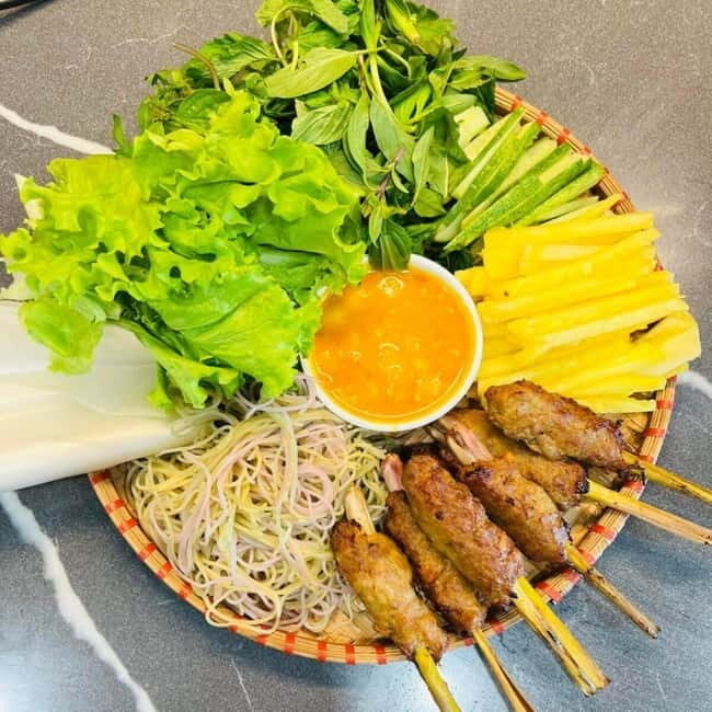 Hanoi Stroll & "Rolling" Street Food Walking Tour - Why This Tour Works