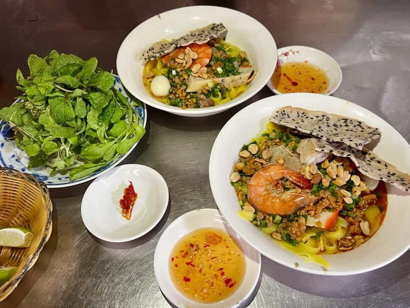 Ho Chi Minh City: Hidden Gems Street Food Walking Tour - A Detailed Look at the Itinerary