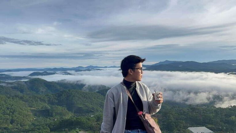 Ho Chi Minh: Mui Ne Sand Dune Atv Ride And Dalat City Tour - Exploring Da Lat: Gardens, Pagodas, and Coffee