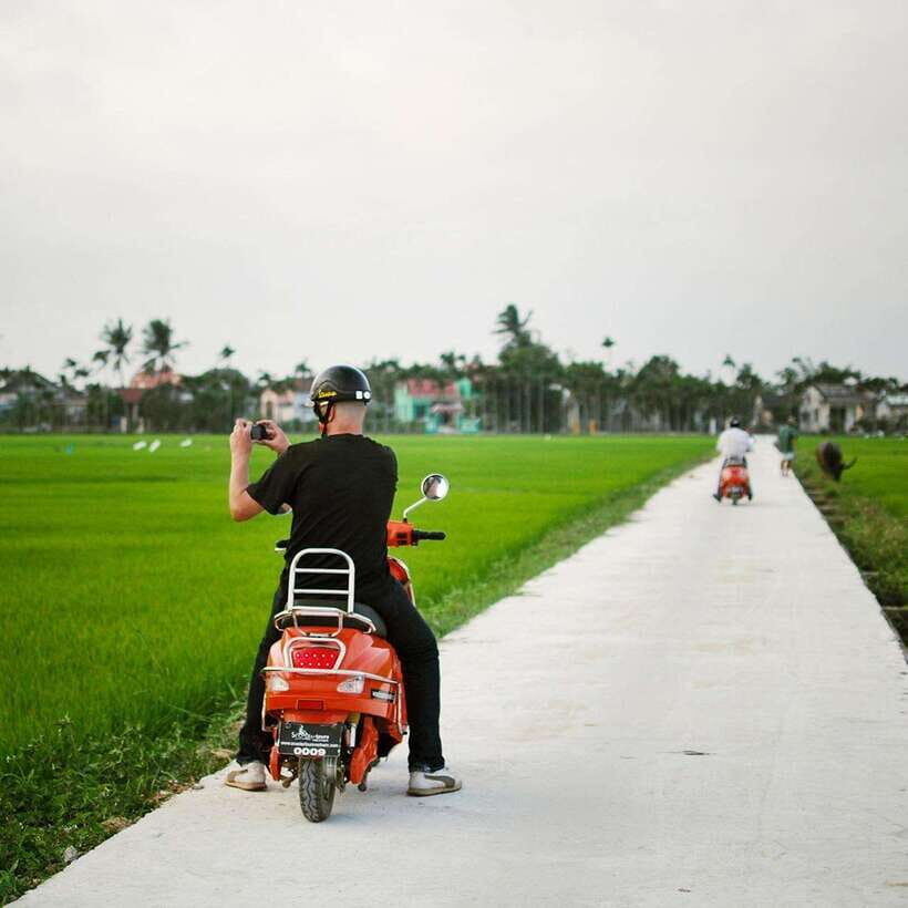 Hoi An: Half-day Electric Scooter Countryside Adventure - Visiting the Local Chapel and Craft Workshops